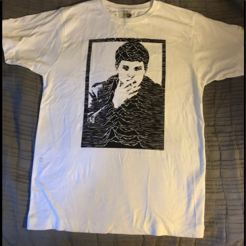 Joy Division Ian Curtis Smoking tshirt Unisex Sz S